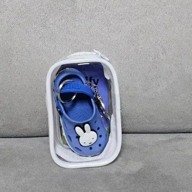 [BUNJANG] Blue Miffy Sandal Keyring / 블루 미피 샌들 키링