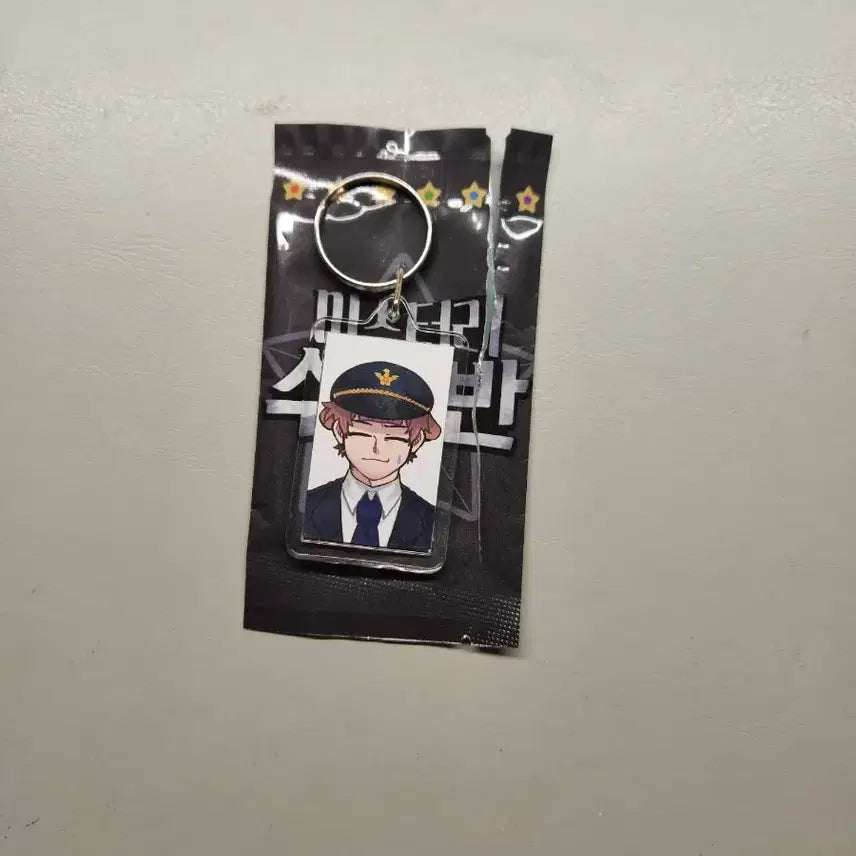 [BUNJANG] Pixelie Mystery Investigation Unit Deokgae Proof Photo Keychain / 픽셀리 미스터리 수사반 필사집 덕개 증명사진 증사 키링