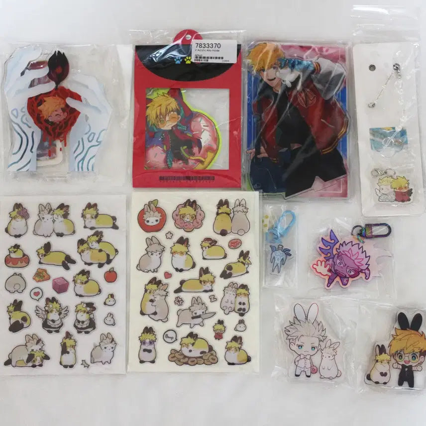 [BUNJANG] Trigun Stampede Vash The Stampede Acrylic Standee, Keychain, Sticker, Postcard, and Booklet Set (Sealed) / [미개봉] 트라이건 스탬피드 밧슈 나이브스 아크릴 굿즈/회지/스티커 세트