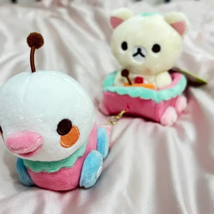 [BUNJANG] Rilakkuma Strawberry Train Plush Toy / 딸기기차 코리락쿠마 인형(택 o)