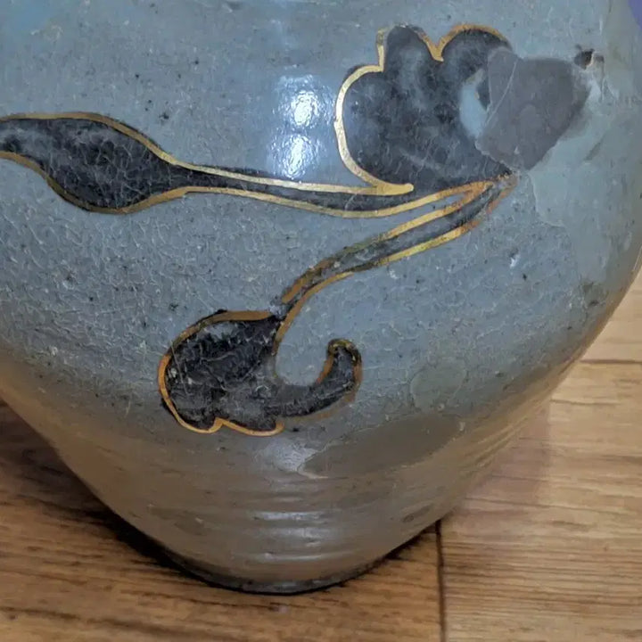 [BUNJANG] Antique Celadon Vase with Gold Decoration / 청금지 주병