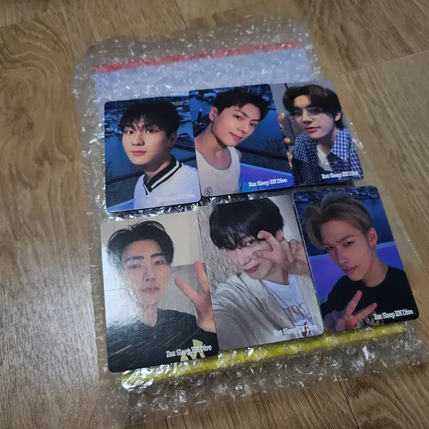 [BUNJANG] ENHYPEN "Eat Jin" Australia Travel Book (Sealed) / 엔하이픈 먹자빠 호주 트래블북 미개봉 양도 합니다