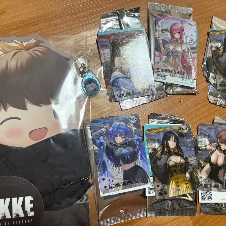 [BUNJANG] Niki Pop-up Store Merchandise Bundle Set / 니케 팝업 굿즈 싸게 일괄