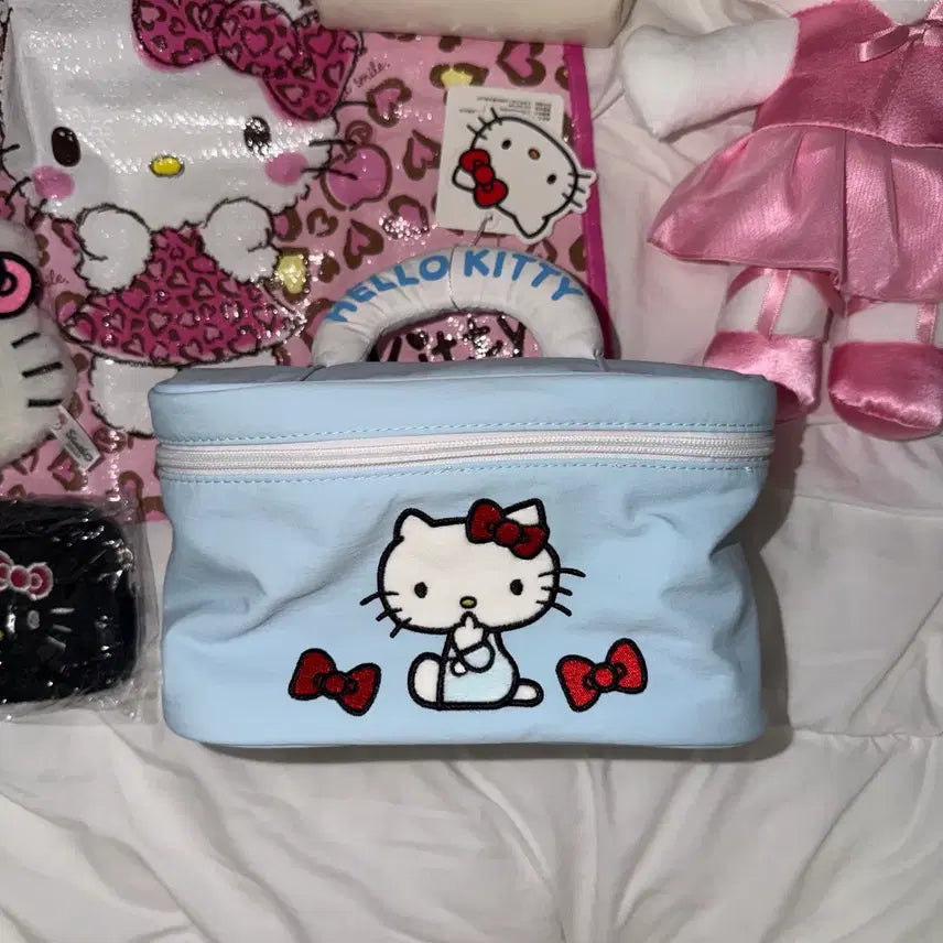 [BUNJANG] Hello Kitty Ballet Doll Pouch Crossbody Coin Bag Tarpaulin Bag Set / 키티 발레 인형 화장품 여행 파우치 크로스백 동전지갑 타포린백 6종 새상품 일괄