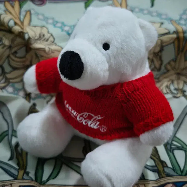 [BUNJANG] Coca-Cola Polar Bear Plush Toy / 코카콜라 폴라베어 곰인형