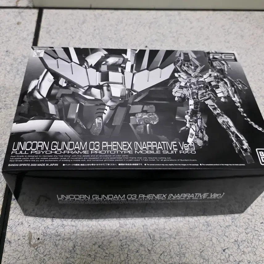 [BUNJANG] Bandai RG Unicorn Gundam Unit 3 Phenex (Narrative Ver.) / 반다이 RG 유니콘 건담 3호기 페넥스(내러티브 Ver.)