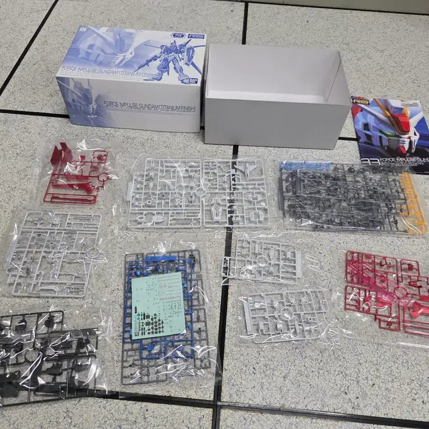 [BUNJANG] Bandai RG Force Impulse Gundam Titanium Finish / 반다이 RG 포스 임펄스 건담 티타늄 피니시