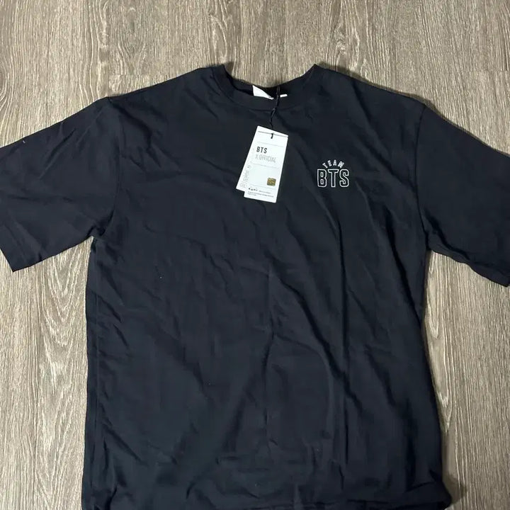 [BUNJANG] BTS Jungkook 2019 Official T-shirt Black / BTS 2019 오피셜 반팔 티셔츠 블랙 정국