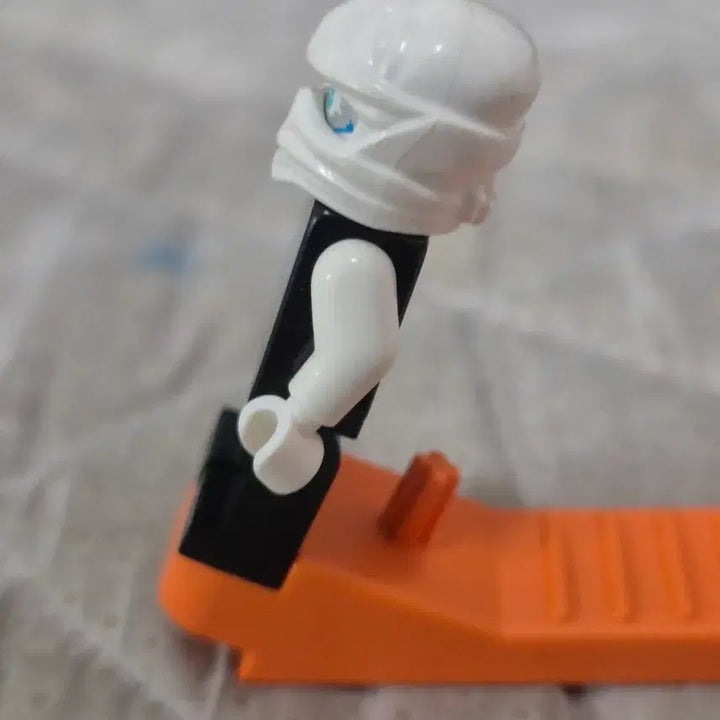 [BUNJANG] LEGO Ninjago Airjitzu Zane Minifigure 70742 / 레고 닌자고 에어짓주 쟌 미니피규어 70742