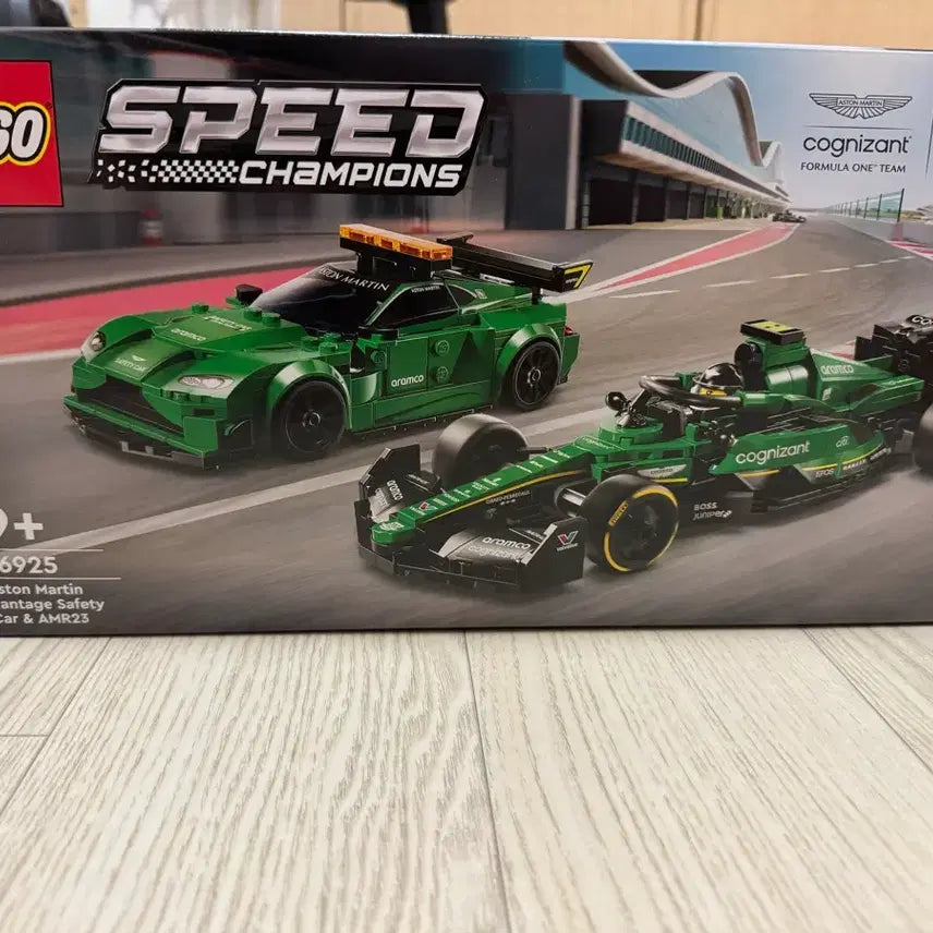 [BUNJANG] LEGO Speed Champions Aston Martin Safety Car &amp; AMR23 76925 / 레고 스피드챔피언 Aston Martin 세이프티 카와 AMR23 76925