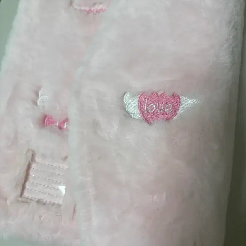 [BUNJANG] Pink Faux Fur Photocard Binder / 핑크 포카 퍼 바인더 판매