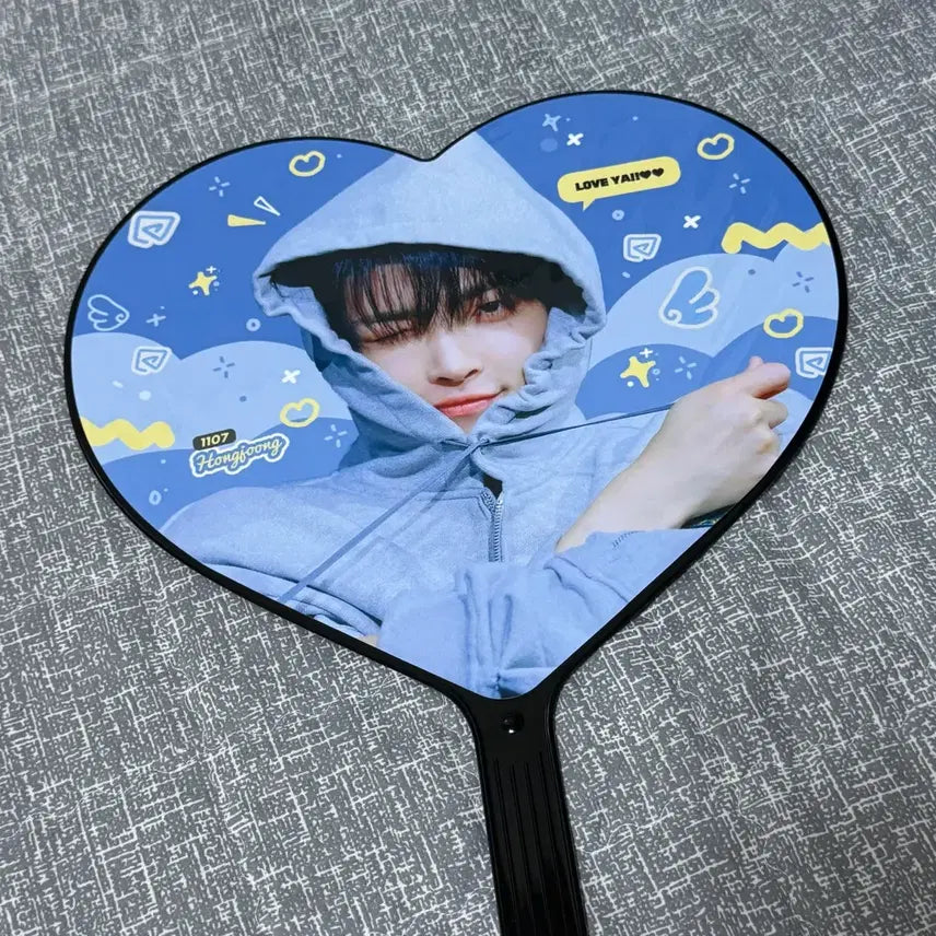 [BUNJANG] ATEEZ Hongjoong Uchiwa Fan / 에이티즈 ATEEZ 홍중 hongjoong 부채 우치와 fan