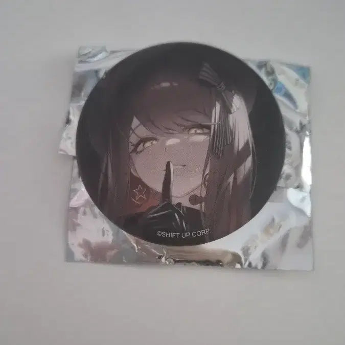 [BUNJANG] Niki Burst Emma Can Badge / 니케 버스트 엠마 캔뱃지
