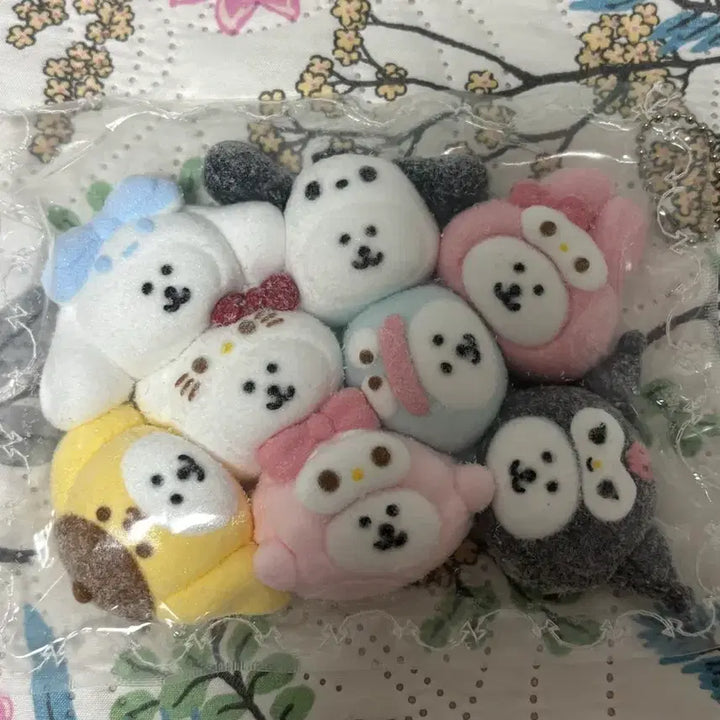 [BUNJANG] Kikism Kkokkomi Bear Squishy Toy (Rare) / 오늘만 할인)키키스퀴시 농담곰 산리오 캐릭터 말랑이(레어)