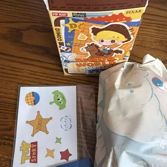 [BUNJANG] Pop Mart DIMOO World Pixar Series Secret Figure / 팝마트 디무 월드 X 픽사 시리즈 시크릿 피규어