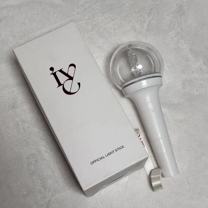 [BUNJANG] IVE IHAEBONG Version 1 Official Lightstick / 아이브 응원봉 아이해봉 버전 1 판매