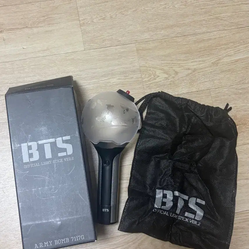 [BUNJANG] BTS Official Lightstick ARMY Bomb Ver. 2 / BTS 공식 응원봉 아미밤 Ver.2