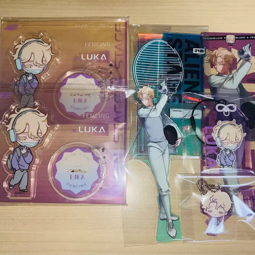 [BUNJANG] Ailien Stage (A-Stage) Luka Goods Bundle Set / 에일리언 스테이지 에이스테 루카 굿즈 일괄 처분 판매