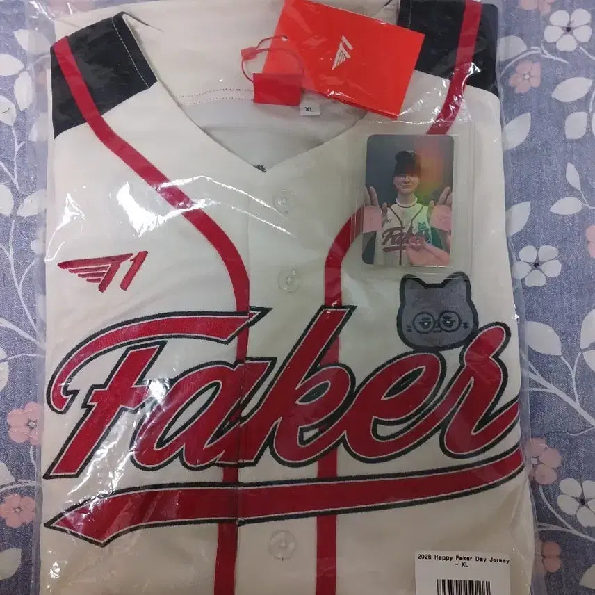 [BUNJANG] T1 Faker 2026 Birthday Commemorative Baseball Jersey XL / T1 티원 페이커 2026 생일 기념 야구 유니폼 XL 팝니다