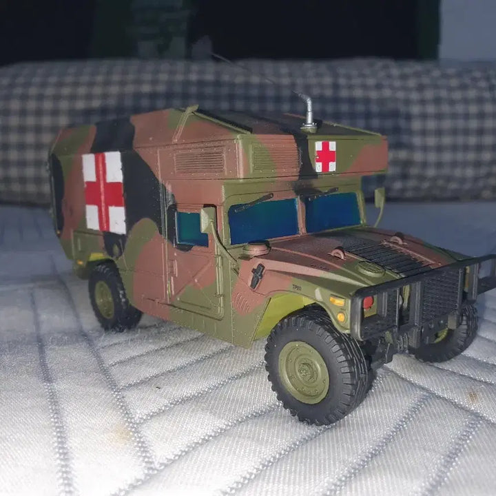 [BUNJANG] Humvee Military Ambulance Model Camouflage / 험비 군용 구급차 모형 카모플라쥬