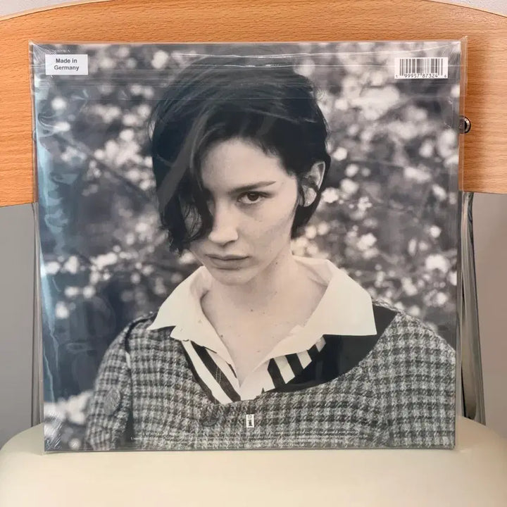 [BUNJANG] Gracie Abrams Signed Daughter from Hell Lavender Vinyl LP / [Signed LP] 그레이시 에이브럼스 (Gracie Abrams) - Daughter from Hell 라벤더 LP