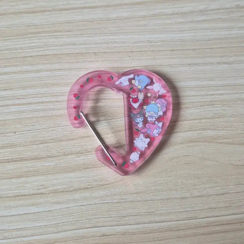 [BUNJANG] Sanrio Ichigo Shinbun Carabiner / 산리오 이치고신문 카라비너
