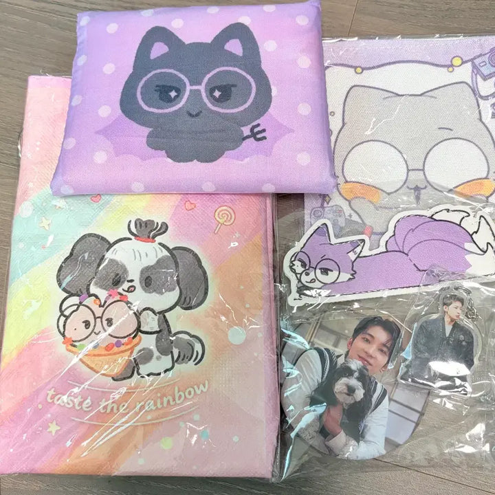 [BUNJANG] SEVENTEEN Wonwoo Birthday Cafe Lucky Draw Reusable Pouch / 세븐틴 원우 생일카페 럭드 렌즈클리너 아크릴 키링 바쿠백 리유저블파우치