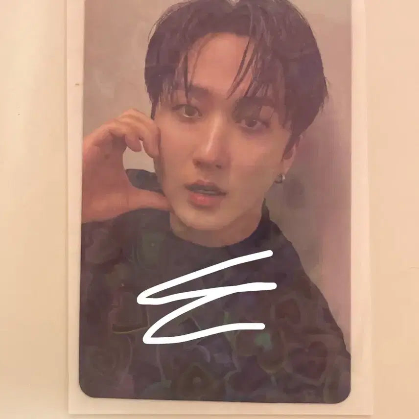 [BUNJANG] Stray Kids Changbin Signed Photocard / 창빈 싸인 포토카드 양도