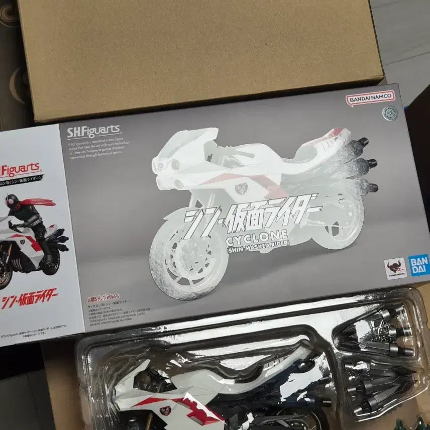 [BUNJANG] SHF Shin Kamen Rider Cyclone &amp; Takeshi Hongo / sh신가면라이더 사이클론호&amp;혼고 타케시