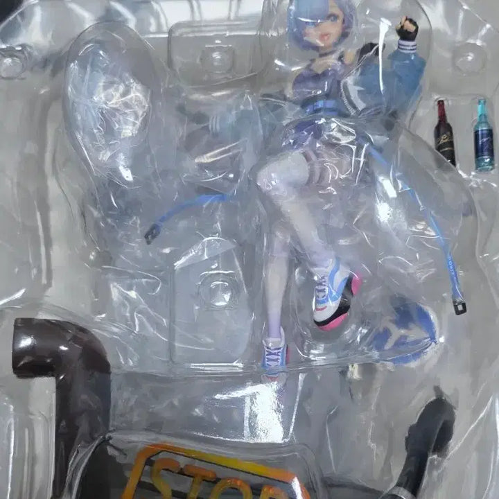 [BUNJANG] Shibuya estream Re:Zero Rem Neon City Ver. Figure (Unsealed) / 시부야 estream 리제로 렘 네온 시티 ver 피규어 개봉품