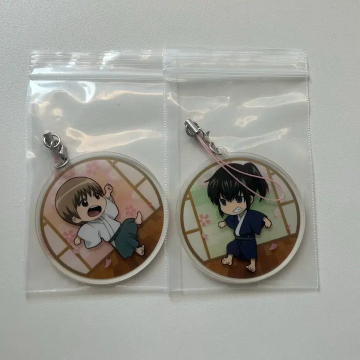[BUNJANG] Gintama Okita Hijikata Chibi Childhood Acrylic Keyring Bundle Set / 일괄) 은혼 소고 히지카타 치비 어린 시절 아크릴 키링 진선조