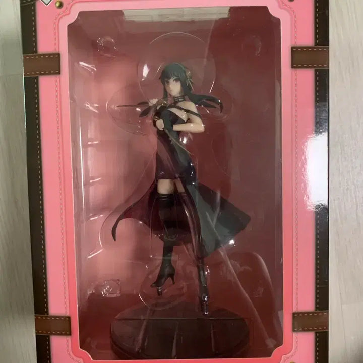 [BUNJANG] Spy x Family Ichiban Kuji Yor Forger Figure / 스파이 패밀리 제일복권 요르 포저 피규어
