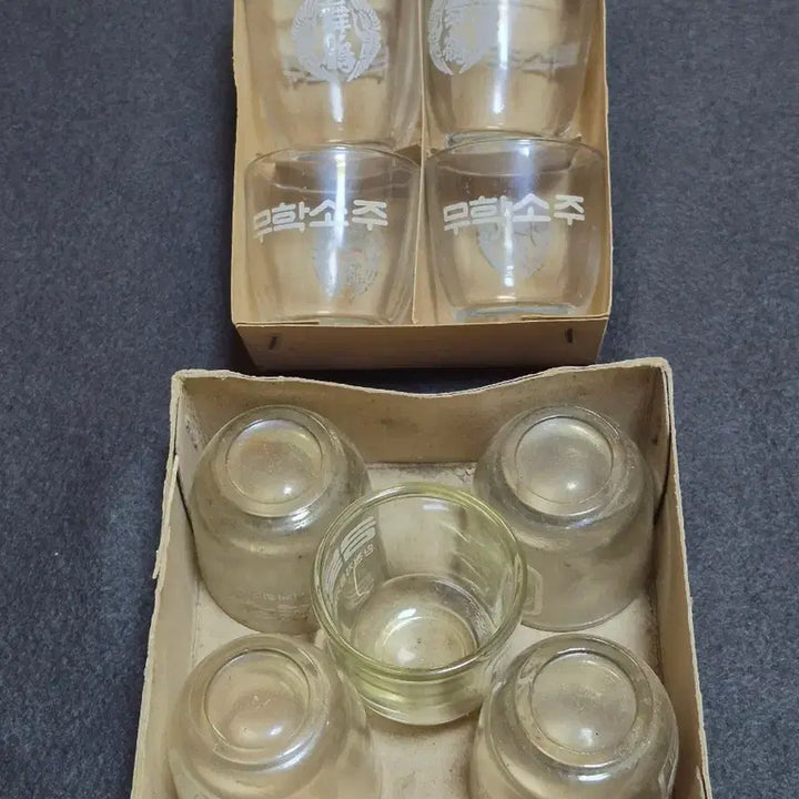 [BUNJANG] Muhak Soju &amp; Geumbokju Soju Glasses - 2 Boxes / 무학소주.금복주.소주잔.2박스