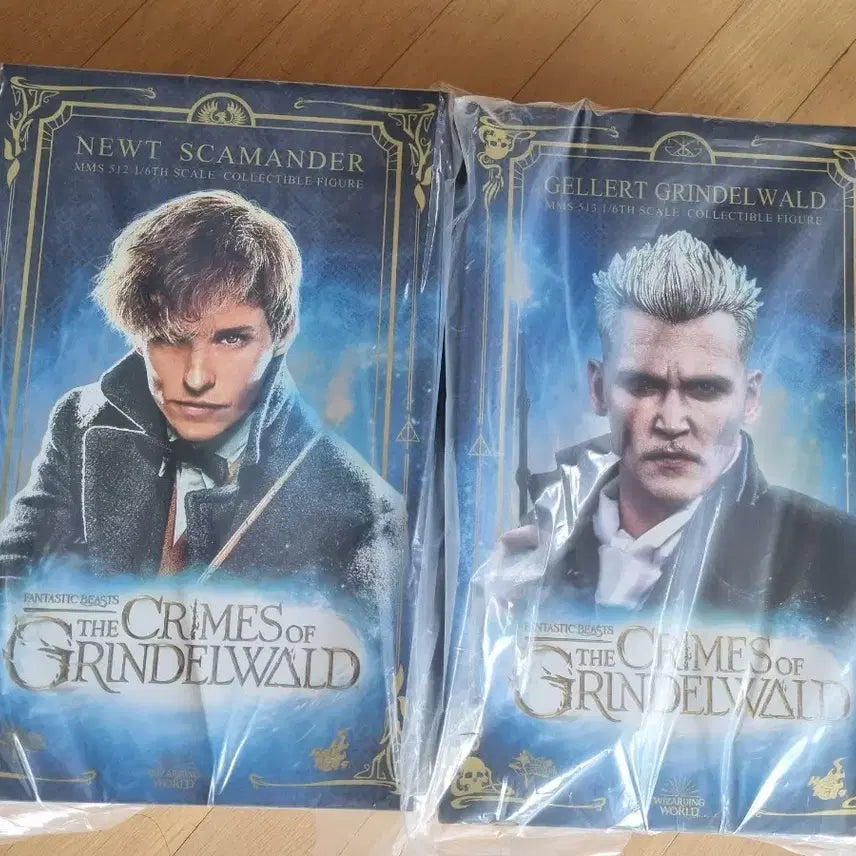 [BUNJANG] Hot Toys Newt Scamander (MMS512) &amp; Grindelwald (MMS513) 1/6 Scale Figure Set - Sealed / [완전미개봉/세트] 핫토이 신동범 뉴트 (MMS512) &amp; 그린델왈드 (MMS513)
