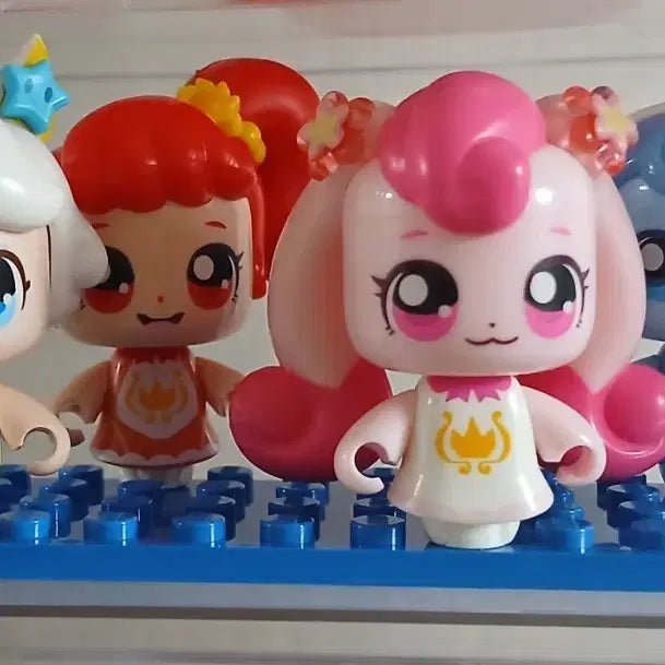 [BUNJANG] Princess Catch Tinyping Lego Figures - Set of 4 / 프린세스 캐치 티니핑 레고 피규어 4종