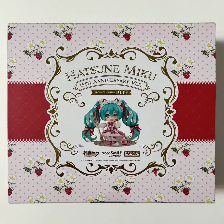 [BUNJANG] Nendoroid Hatsune Miku 15th Anniversary Strawberry Miku / 딸기미쿠 넨도로이드 하츠네 미쿠 15주년 애니버서리
