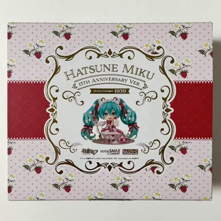 [BUNJANG] Nendoroid Hatsune Miku 15th Anniversary Strawberry Miku / 딸기미쿠 넨도로이드 하츠네 미쿠 15주년 애니버서리