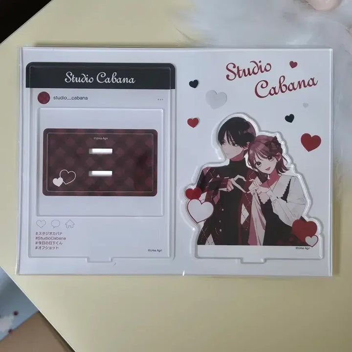 [BUNJANG] Studio Cabana Polaroid Style Acrylic Stand / 스튜디오 카바나 아크릴 스탠드 폴라로이드풍