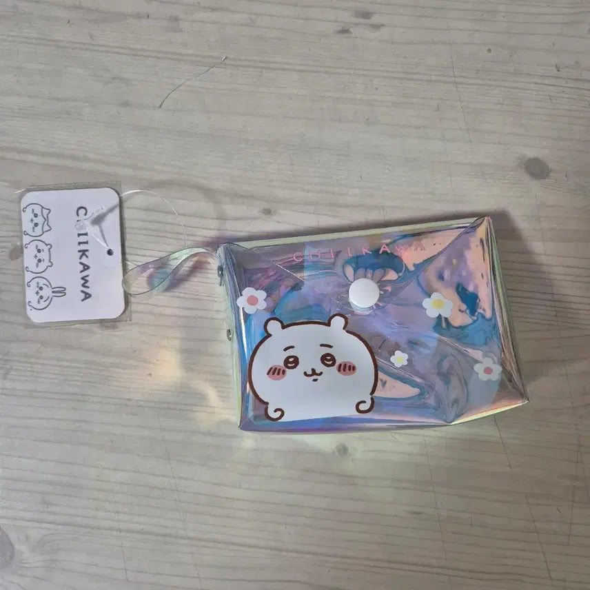 [BUNJANG] Chiikawa Hologram Pouch / 치이카와 홀로그램 파우치