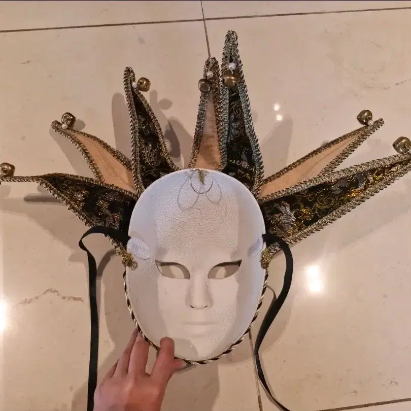 [BUNJANG] Venetian Handmade Masquerade Mask for Parties, Halloween, Photoshoots, and Performances / 베네치아 수공예 수제품 파티 가면 할로윈 촬영 공연 소품 로판 가면