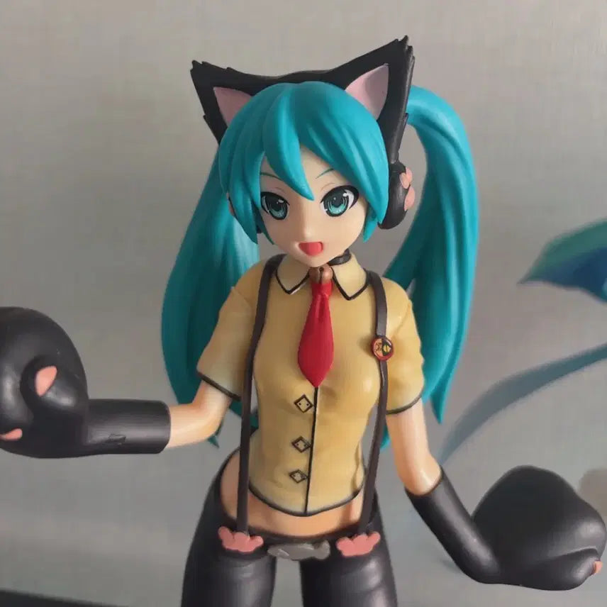 [BUNJANG] Sega Hatsune Miku Neko Miku Figure / [택포 3.5] 세가 하츠네 미쿠 냥코 미쿠 피규어
