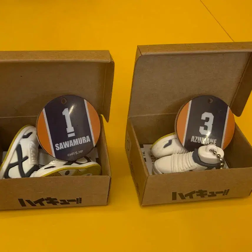 [BUNJANG] Haikyuu!! Miniature Shoes - Sawamura Daichi &amp; Azumane Asahi / 하이큐 미니어처 슈즈 배구화 사와무라 다이치 아즈마네 아사히