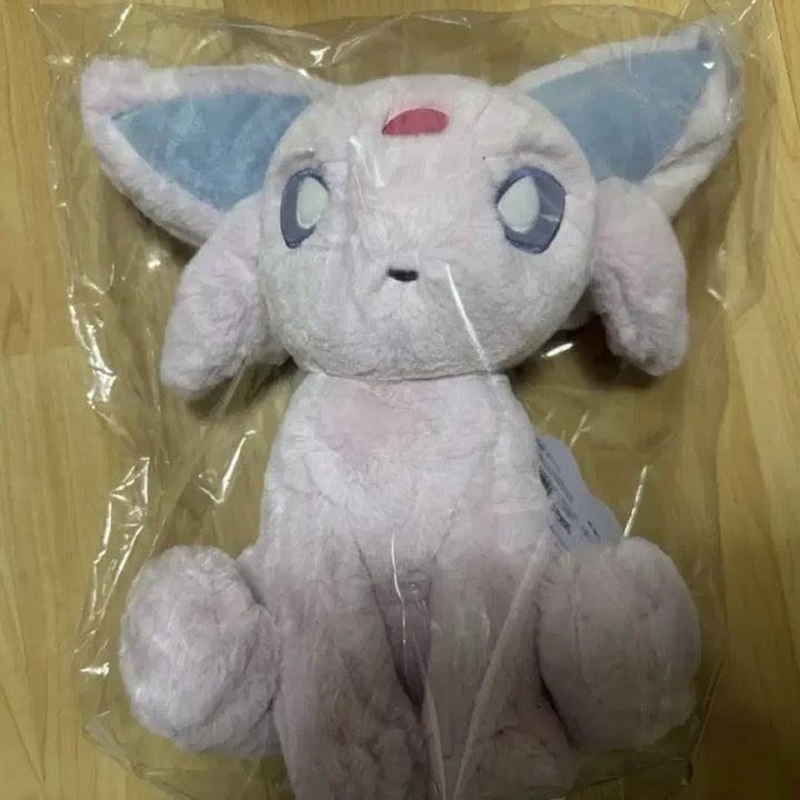 [BUNJANG] Pokemon Eevee Large Plush Doll (Sealed) / 폭신폭신 보들보들 에브이 봉제인형 대형인형 미개봉 새상품 이브이