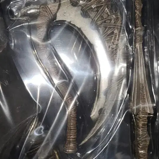 [BUNJANG] Gecco Bloodborne The Old Hunters Hunter 1/6 Scale Statue Figure with Weapon Set / Gecco 블러드본 디 올드 헌터즈 사냥꾼 1/6 스테츄 피규어 + 무기 세트로
