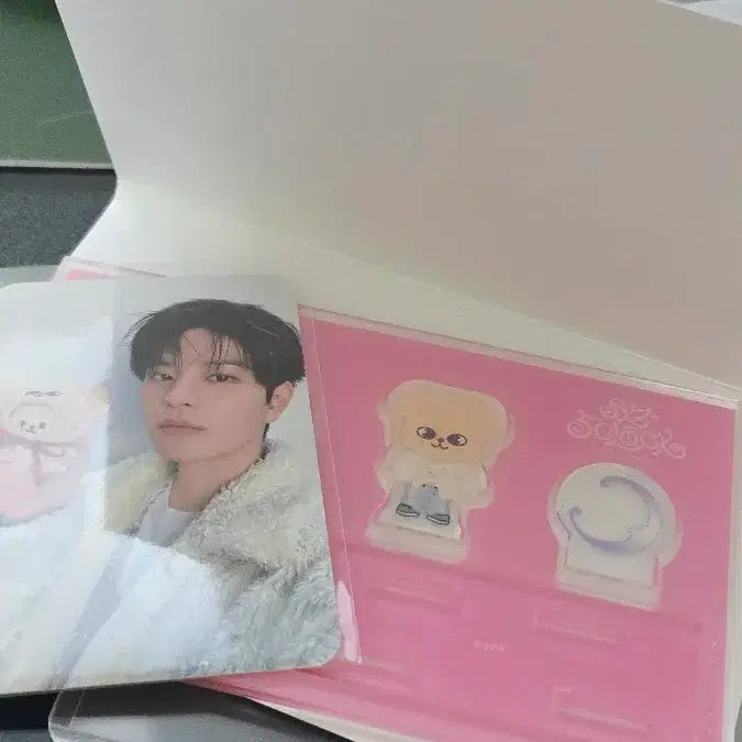 [BUNJANG] Stray Kids First Concert Fan Meeting Goods - Acrylic Stand, Fan, Doll / 스트레이키즈 스키즈 첫막콘 포카 부채 아크릴 스탠드 인형