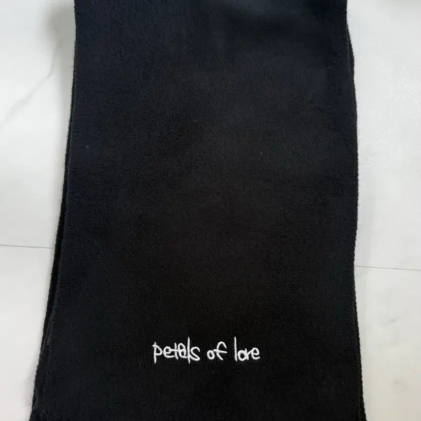 [BUNJANG] G-Dragon Fan Kit Scarf / 지드래곤 팸키트 목도리
