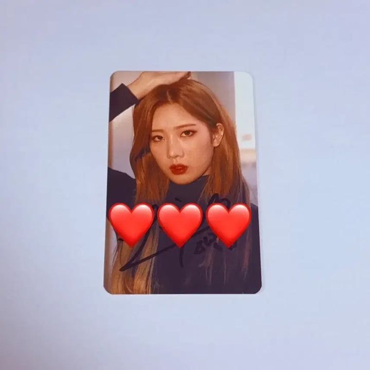 [BUNJANG] LOONA Kim Lip Autographed Scratch Photocard / 이달의소녀 김립 스크래치 싸인 포토카드 아르테미스