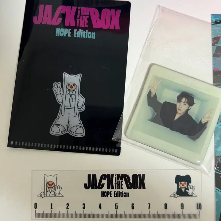 [BUNJANG] J-Hope Jack In The Box HOPE Edition Album &amp; Photocard Set / 제이홉 Jack In The Box HOPE Edition 앨범 및 포토카드 세트