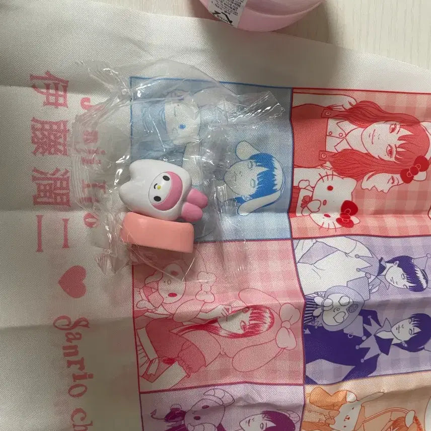 [BUNJANG] Junji Ito x Sanrio Collaboration Eco Bag &amp; Gacha Figure Bundle / 이토준지 산리오에코백  가챠 컬러 일괄  +산리오 굿즈들 일괄 혜자처분