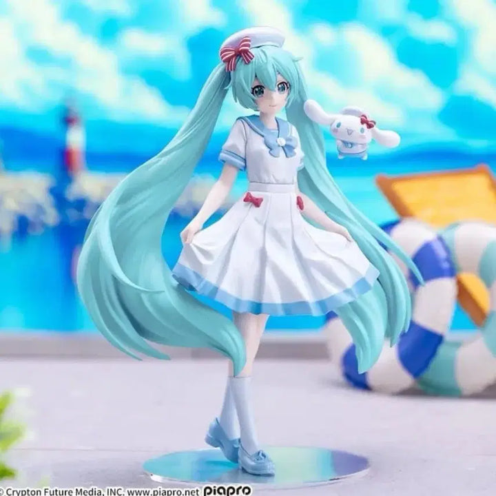 [BUNJANG] Hatsune Miku x Cinnamoroll Summer Version Figure (Sealed) / 신상 미개봉) 하츠네미쿠 시나모롤 여름버전 피규어